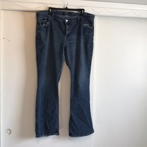 Dark denim jeans boot cut Daisy Fuentes